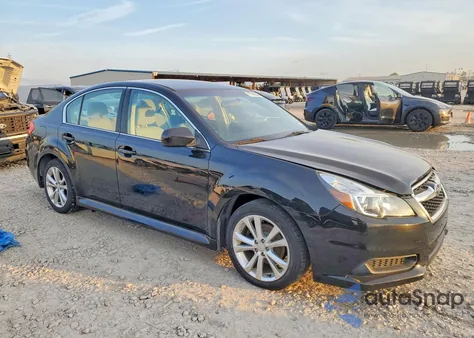 2014 Subaru Legacy 2.5I Premium z USA, uszkodzony, nr VIN 4S3BMBC68E3007907